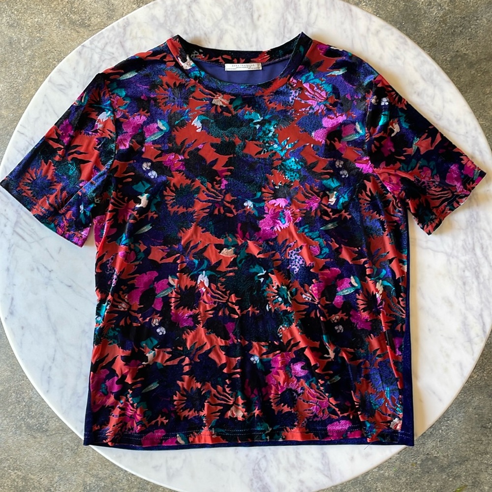 Zara Trafaluc Women’s Velvet Top Size Medium